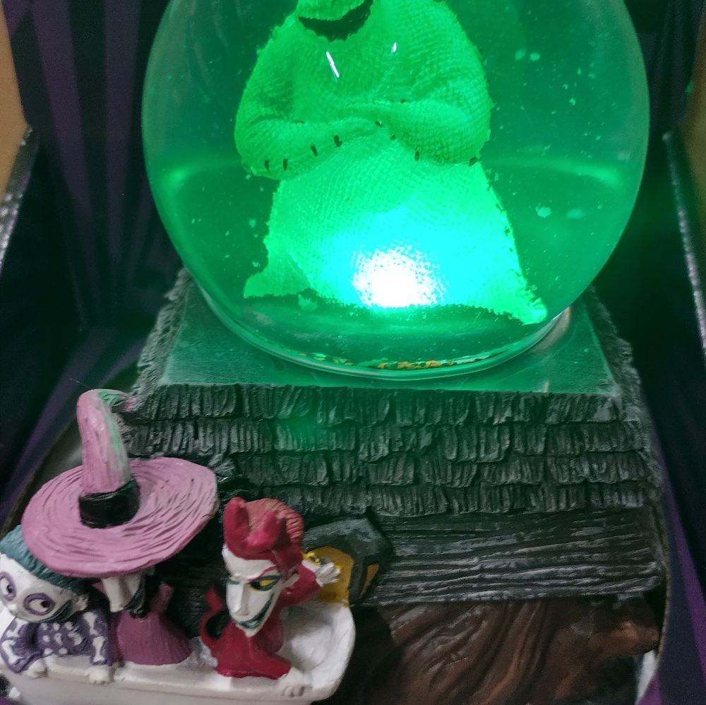 Nightmare Before Christmas Snow Globe Oogie Boogie 2024